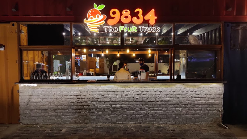 9834 The Fruit Truck Ahmedabad (FRIZBee, SBR)