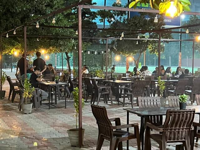Cafe Alaska