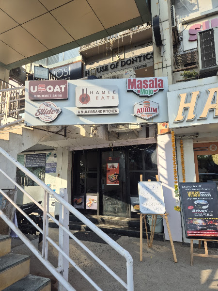 Aurum Burger - Best Burger In Ahmedabad